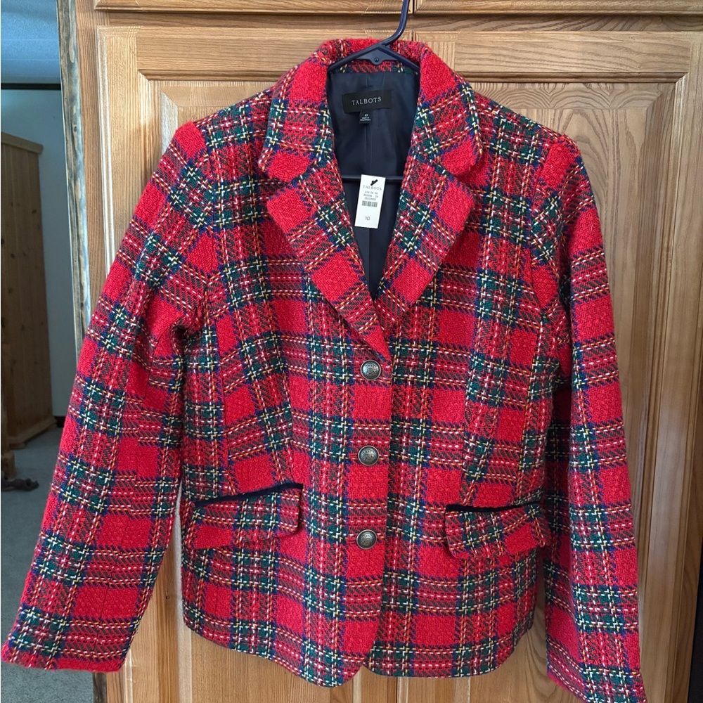 Luxurious Red Plaid Blazer with silk lining; a Scottish dream to wear!✨
